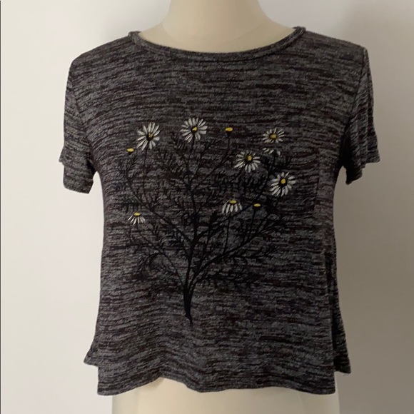 American Eagle soft and sexy daisy t-shirt - Picture 2 of 7